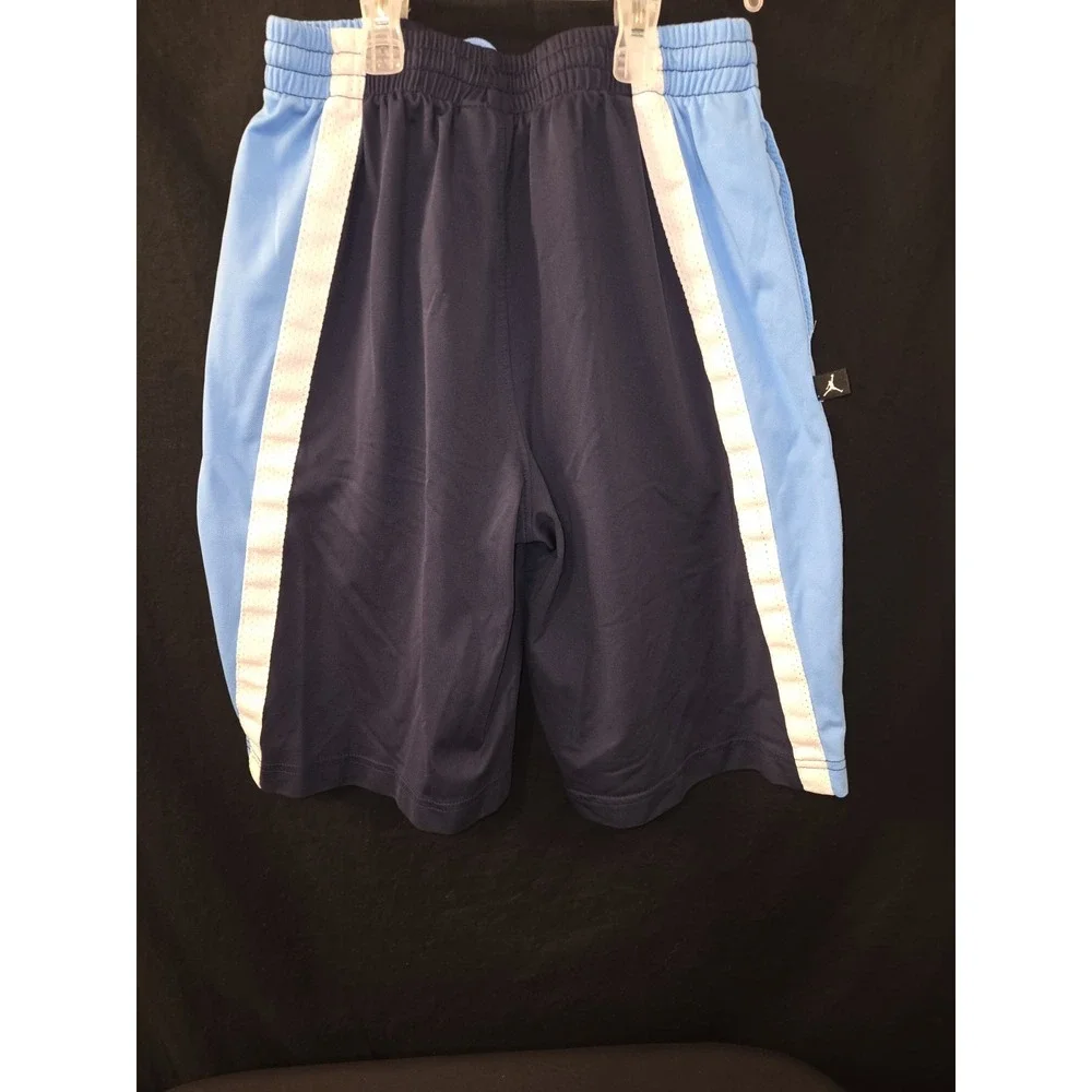 Air Jordan Boys shorts‎ size Large University Blue navy retro